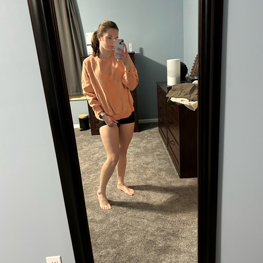 Old Navy Women's Crew Neck Sweater - Peach